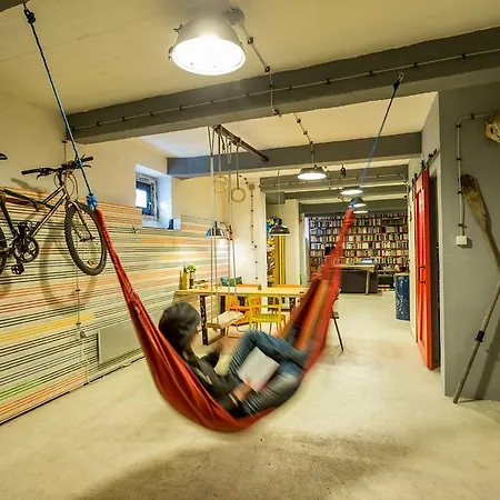 Проживание в семье Design Bunker Loft Будапешт
